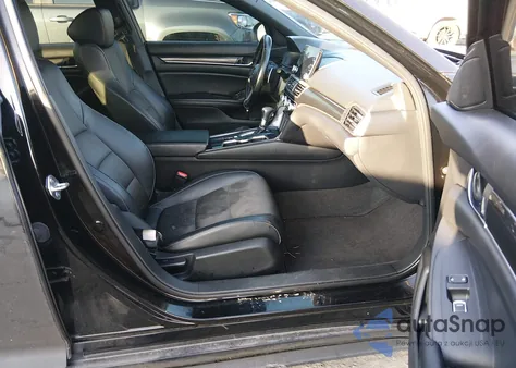 2018 Honda Accord Sport z USA, uszkodzony, nr VIN 1HGCV1F35JA232466